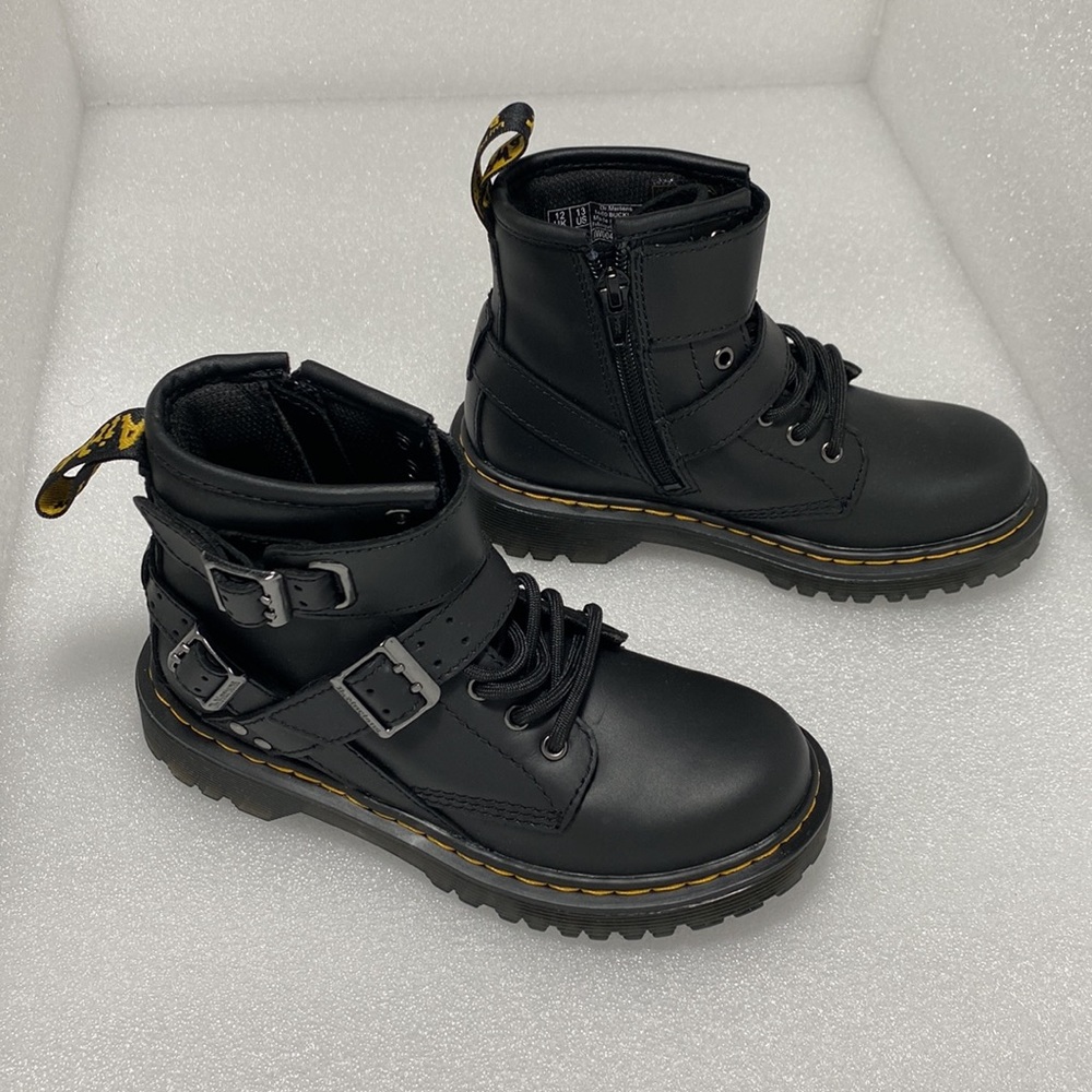 Dr. Martens Kids Combat Boot 1460 Junior Buckle J Black US13